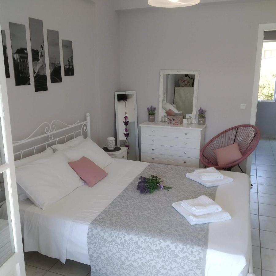 Fiona'S Apartment Viros Bagian luar foto